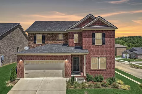 576 Fall Creek Cir, Goodlettsville, TN 37072