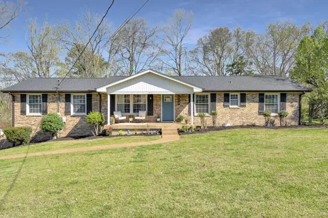 312 Hillview Dr, Mount Juliet, TN 37122
