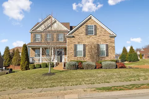 2292 Dewey Dr, Spring Hill, TN 37174
