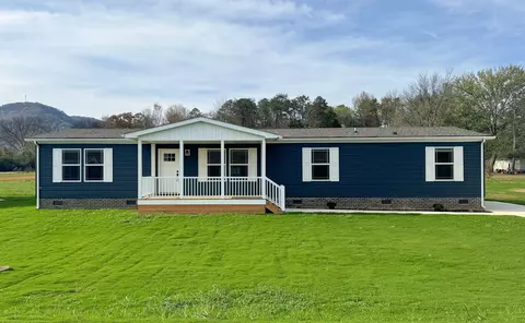 121 Bear Oak Dr, Dunlap, TN 37327