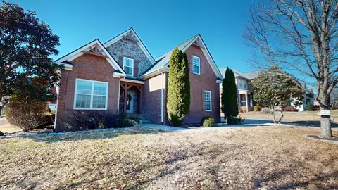 1355 Round Hill Ln, Spring Hill, TN 37174