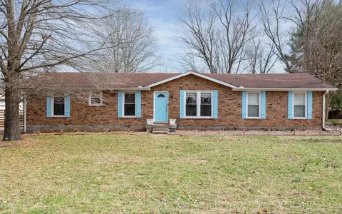 194 Wessington Pl, Hendersonville, TN 37075