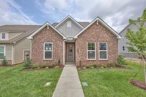 987 Nance Ln, Lebanon, TN 37087