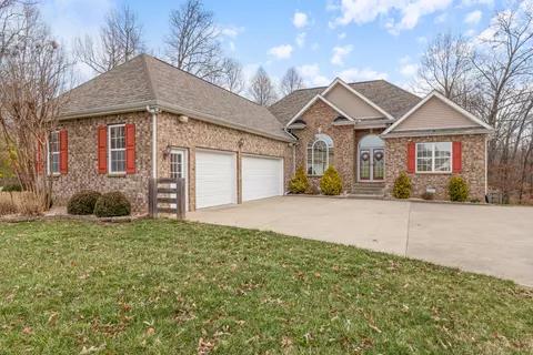 507 Fawn Ct, Burns, TN 37029