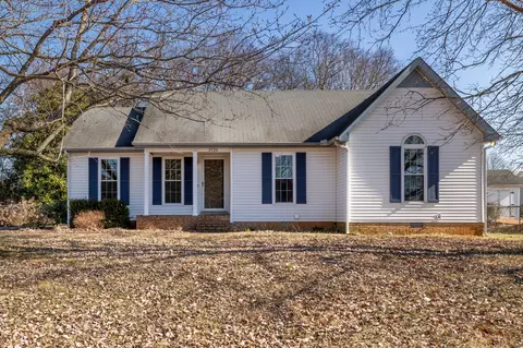 3126 Penny Ln, Murfreesboro, TN 37130
