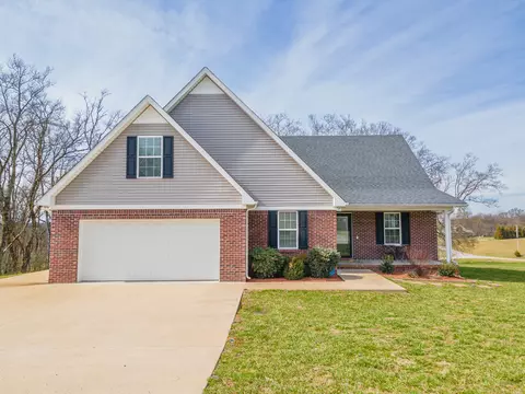 122 Lookout Ln, Pulaski, TN 38478
