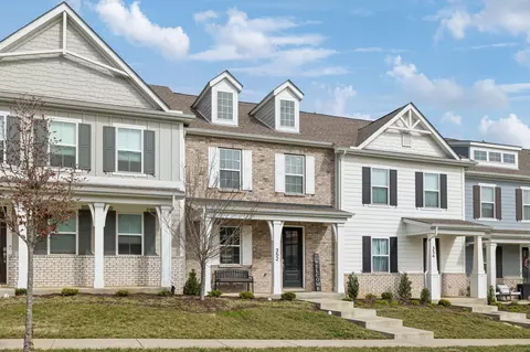 352 Hammock Ln, Spring Hill, TN 37174