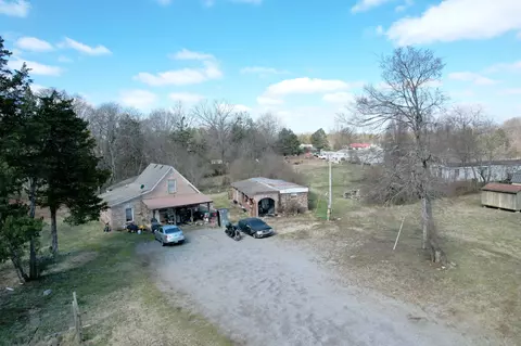 615 Flat Rock Rd, Murfreesboro, TN 37130