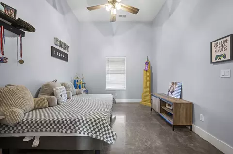 Bedroom - 603 Eno Rd, Dickson, TN 37055 photo 2 of 2