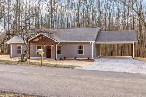 2487 Dry Creek Rd, Waverly, TN 37185