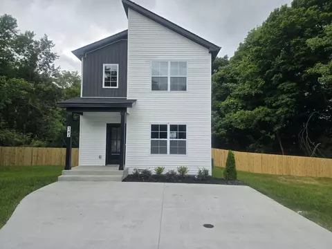 342 Welchwood Dr, Clarksville, TN 37040