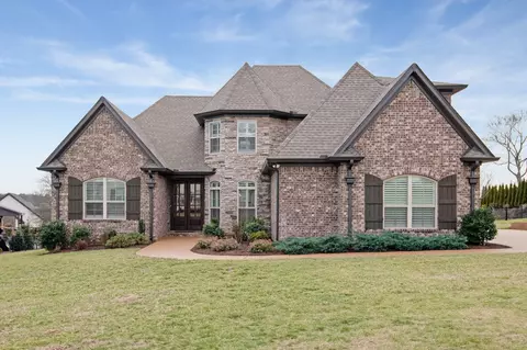 103 Mulberry Grv, Gallatin, TN 37066