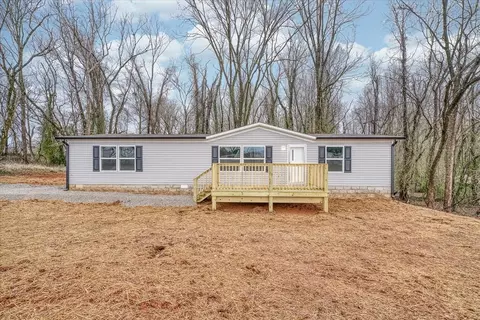 15 Selby St, Sparta, TN 38583
