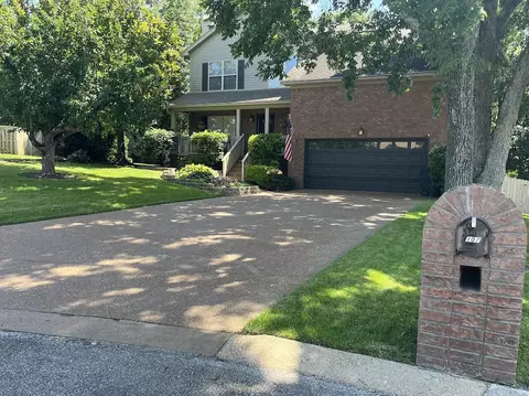 107 Hampton Ct, Hendersonville, TN 37075