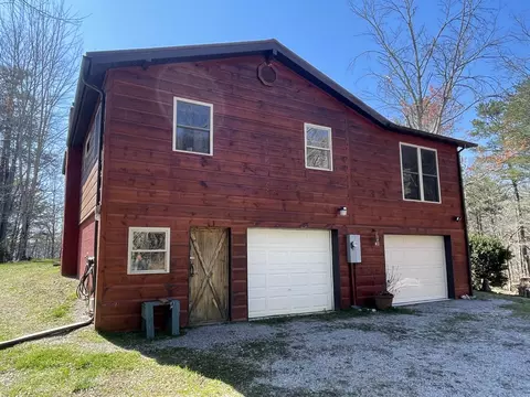 60 Alder Ln, Pikeville, TN 37367