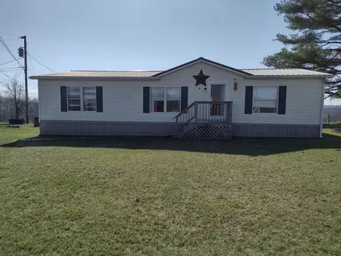 14 Kelsey Ln, Pikeville, TN 37367