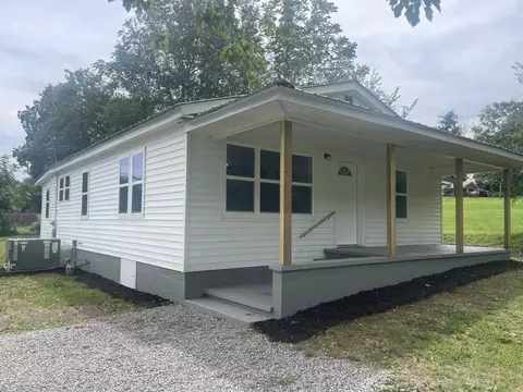 219 S Grove St, Pikeville, TN 37367