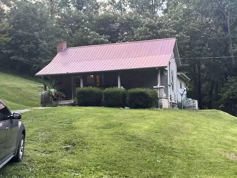761 Miller Rd, Pikeville, TN 37367