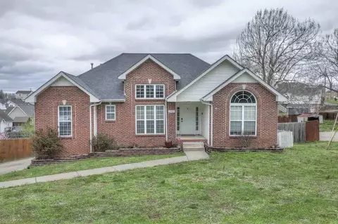 1502 Nolen Rd, Clarksville, TN 37040