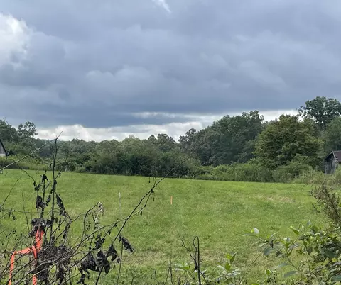 1 Newton Rd, Crossville, TN 38572