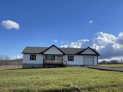 87 Sievers Rd, Pikeville, TN 37367
