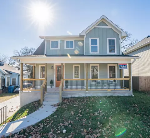 1702 E 13th St, Chattanooga, TN 37404