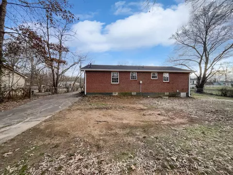 104 Mae Cir, Dickson, TN 37055 photo 8
