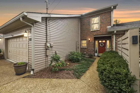 102 Morton Mill Cir, Nashville, TN 37221