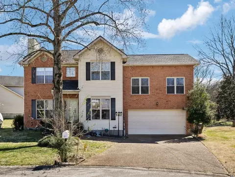 905 Market Square Ct, Hermitage, TN 37076