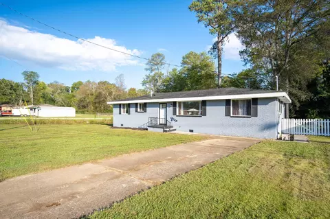 24 Stovall St, Fort Oglethorpe, GA 30742