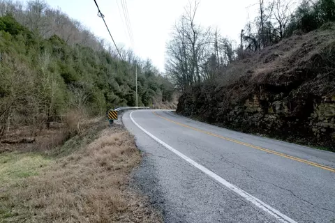6496 Gassaway Rd, Woodbury, TN 37190