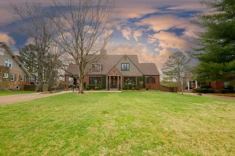 912 S Brittain St, Shelbyville, TN 37160
