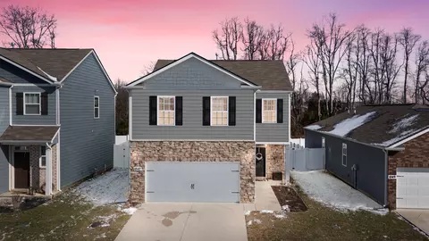 1047 Pepper Stone Dr, Lebanon, TN 37087