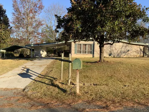 41 Hanshaw Dr, Rock Spring, GA 30739