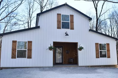 611 Eno Rd, Dickson, TN 37055