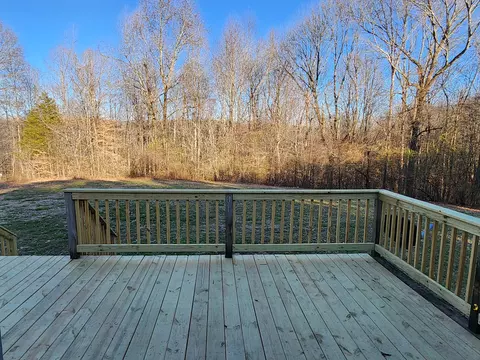 Exterior - 161 Beth Dr, Goodspring, TN 38460 photo 4 of 12