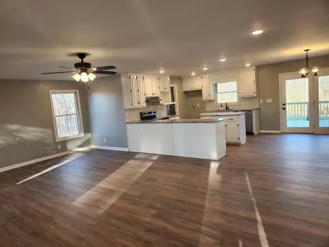 Living - 161 Beth Dr, Goodspring, TN 38460 photo 1 of 3