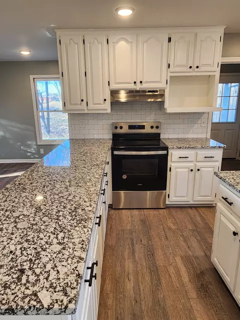 Kitchen - 161 Beth Dr, Goodspring, TN 38460 photo 3 of 5