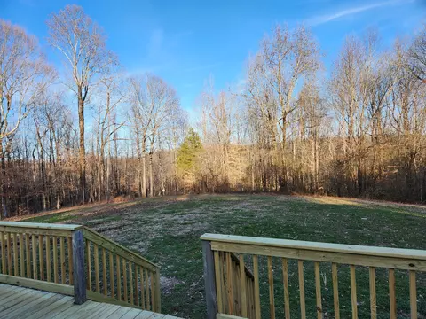 Exterior - 161 Beth Dr, Goodspring, TN 38460 photo 6 of 12
