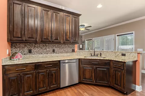 Kitchen - 791 Farmer Rd, Quebeck, TN 38579 photo 2 of 4
