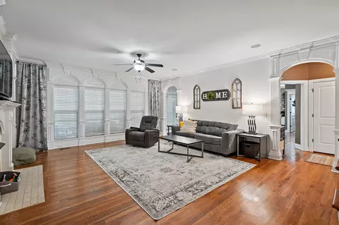 357 Creekview Dr, Murfreesboro, TN 37128 photo 15
