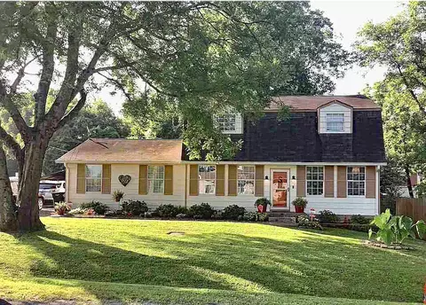 905 Haven Crest Dr, Hermitage, TN 37076