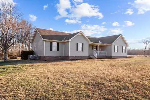 1101 Garners Creek Rd, Dickson, TN 37055