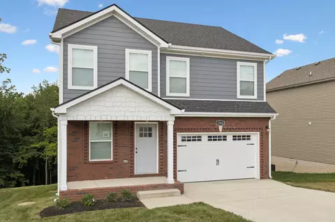 1304 Racker Dr, Clarksville, TN 37043