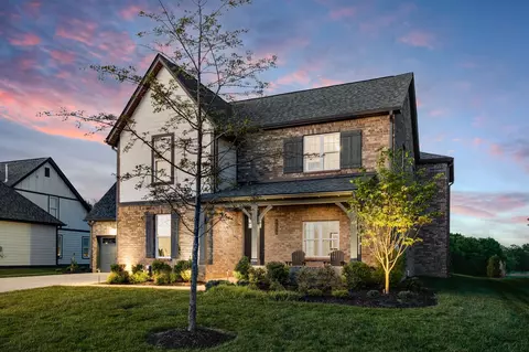 7554 Delancey Dr, College Grove, TN 37046