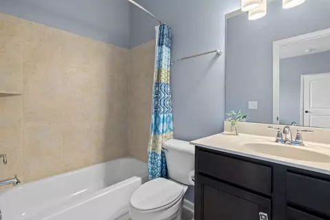 Bath - 3631 Herbert Dr, Franklin, TN 37067 photo 4 of 4