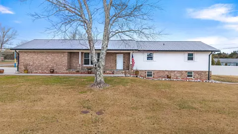 2742 Villa Dr NW, Cleveland, TN 37312