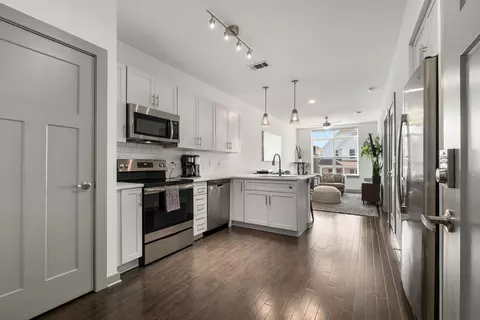 1638 54th Ave N #218, Nashville, TN 37209