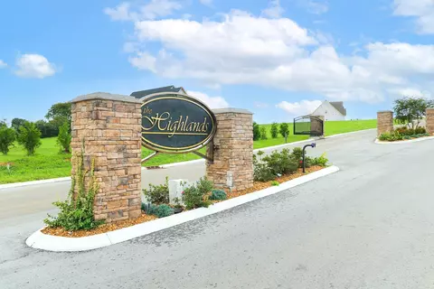 4 Lookout Dr, Winchester, TN 37398