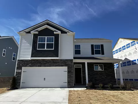 4077 Roane Dr, White House, TN 37188